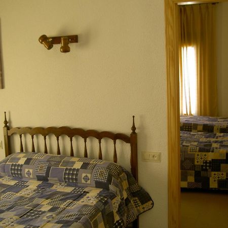 Hotel Alvarez Tuéjar Екстериор снимка